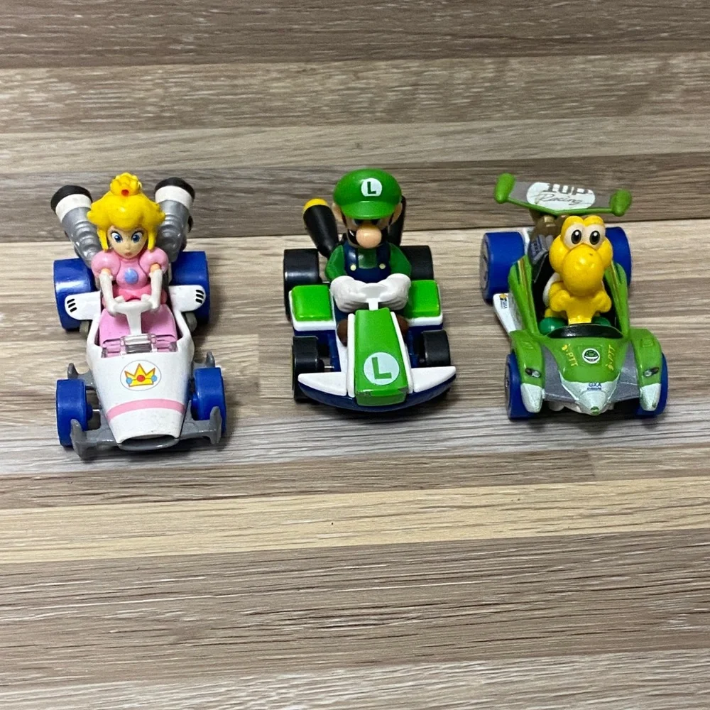 Mario Kart Toy Set Nintendo hot Wheels with bowsers Luigi princess peach 1 up